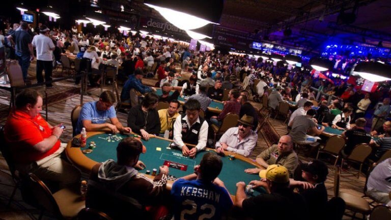 poker tournaments lucky chances